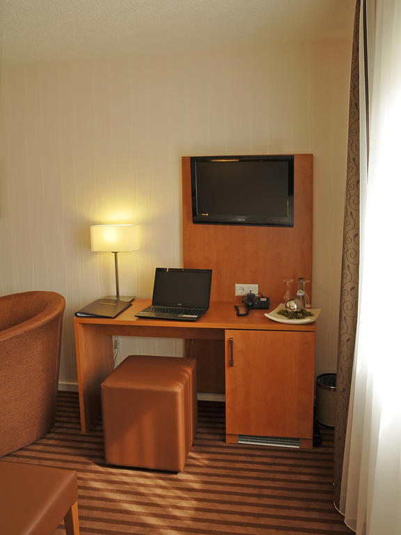 Hotel Nothwang Sindringen ห้อง รูปภาพ