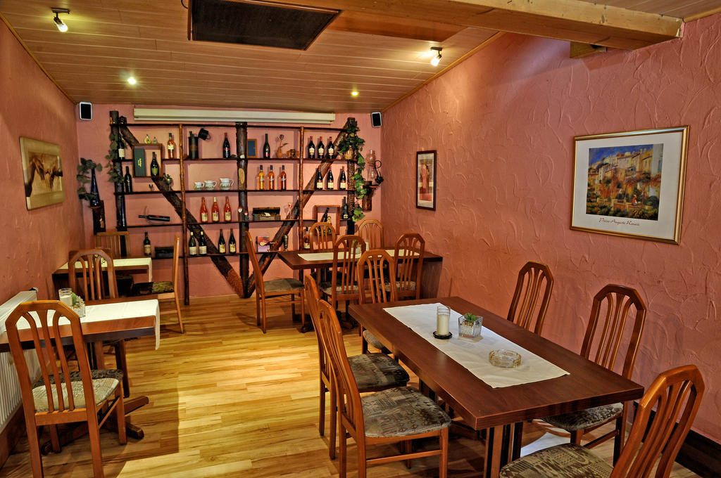 Hotel Nothwang Sindringen ภายนอก รูปภาพ